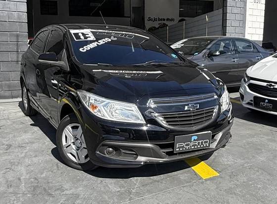 CHEVROLET ONIX 1.0 MPFI LT 8V FLEX 4P MANUAL CHEVROLET ONIX 1.0 MPFI LT 8V FLEX 4P MANUAL